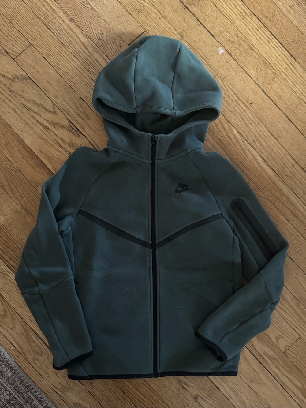 NIKE TECH Green Fleece Hoodie Youth Large